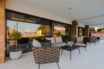 Ist Croatia Villa with Tennis Court and 120 m² Pool