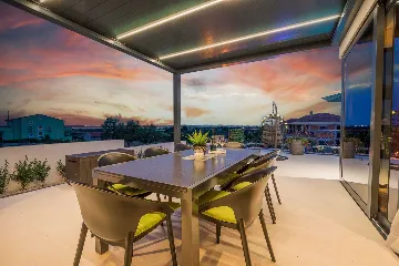 4-Bedroom Villa in Vrana with Saltwater Pool & Jacuzzi