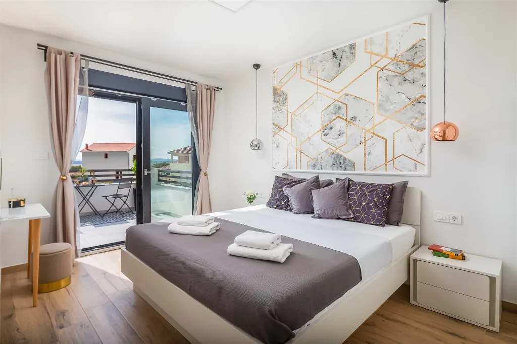 Family Villa in Vrana for Up to 8 Guests