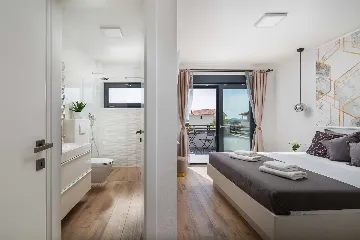 Family Villa in Vrana for Up to 8 Guests