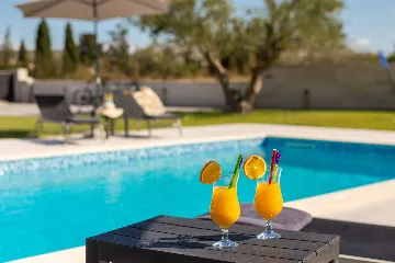 Family Villa in Vrana for Up to 8 Guests