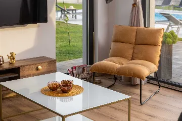 Family Villa in Vrana for Up to 8 Guests