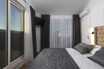 Sea-View Villa in Ražanj for 8 Guests