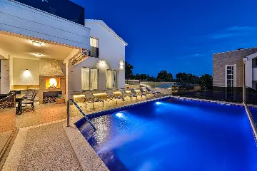 Sea-View Villa in Ražanj for 8 Guests