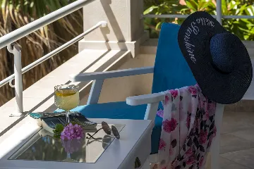 Zaton Seaside Villa with Jacuzzi (10 Guests)