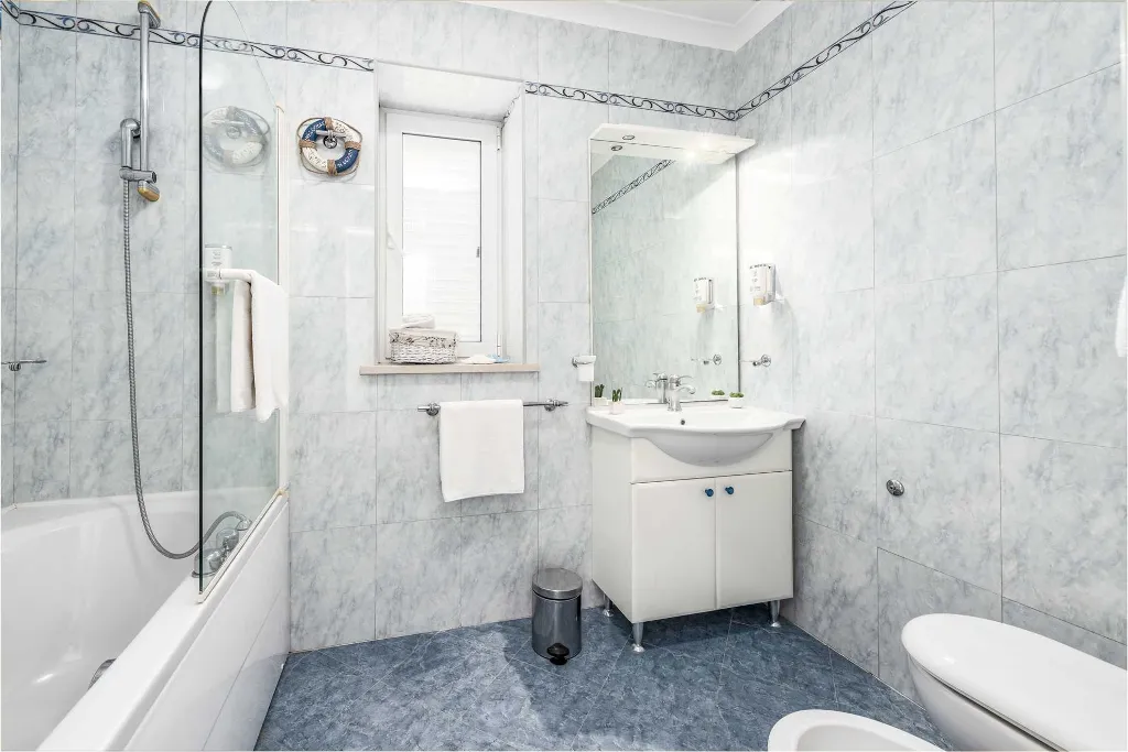 Zaton Seaside Villa with Jacuzzi (10 Guests)