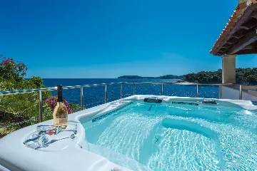 Zaton Seaside Villa with Jacuzzi (10 Guests)