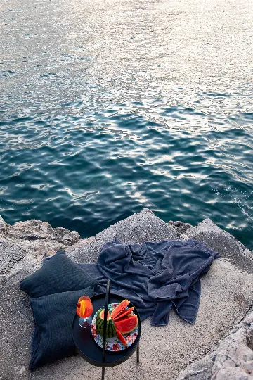 Seaside Villa with 7 Bedrooms in Zaton (12 Guests)