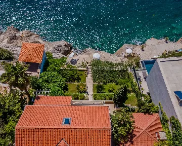 Seaside Villa with 7 Bedrooms in Zaton (12 Guests)