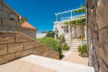 Seaside Villa with 7 Bedrooms in Zaton (12 Guests)