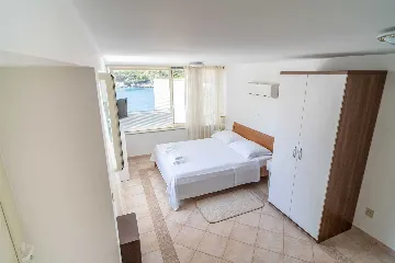 Seaside Villa with 7 Bedrooms in Zaton (12 Guests)