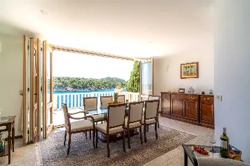Seaside Villa with 7 Bedrooms in Zaton (12 Guests)