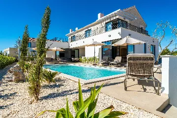 Family-Friendly Villa in Vodice with Heated Pool