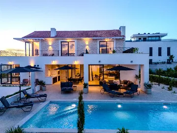 Family Villa with Spa & Heated Pool in Vodice