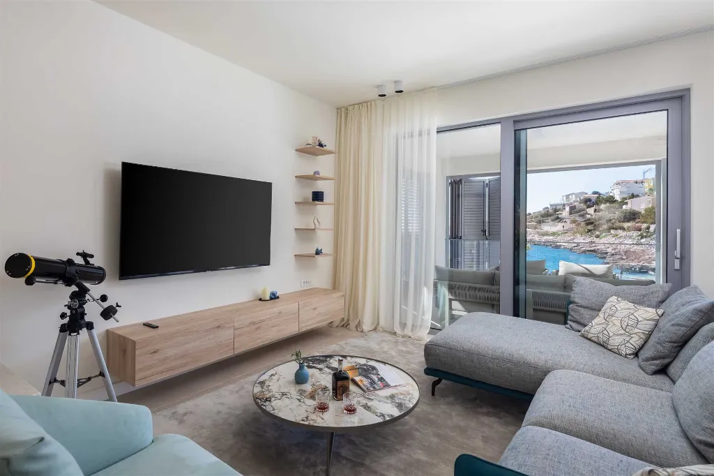Villa in Sevid na Moru with Private Heated Pool