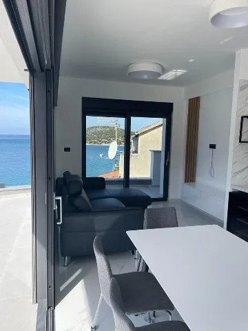 One-Bedroom Apartment in Grebaštica (Sleeps 1)