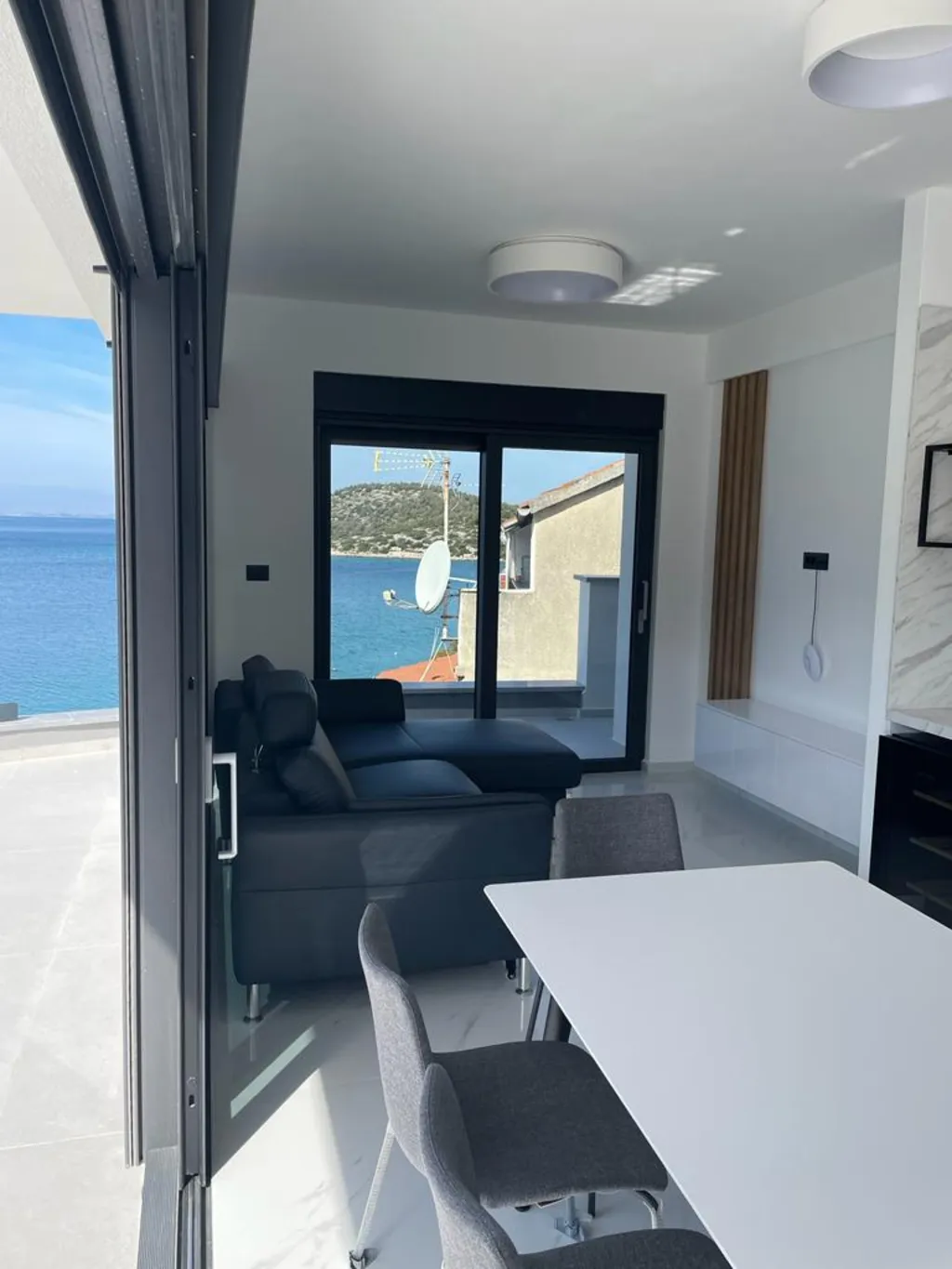 One-Bedroom Apartment in Grebaštica (Sleeps 1)