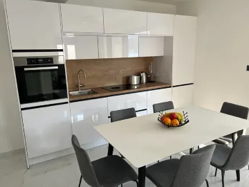 One-Bedroom Apartment in Grebaštica (Sleeps 1)