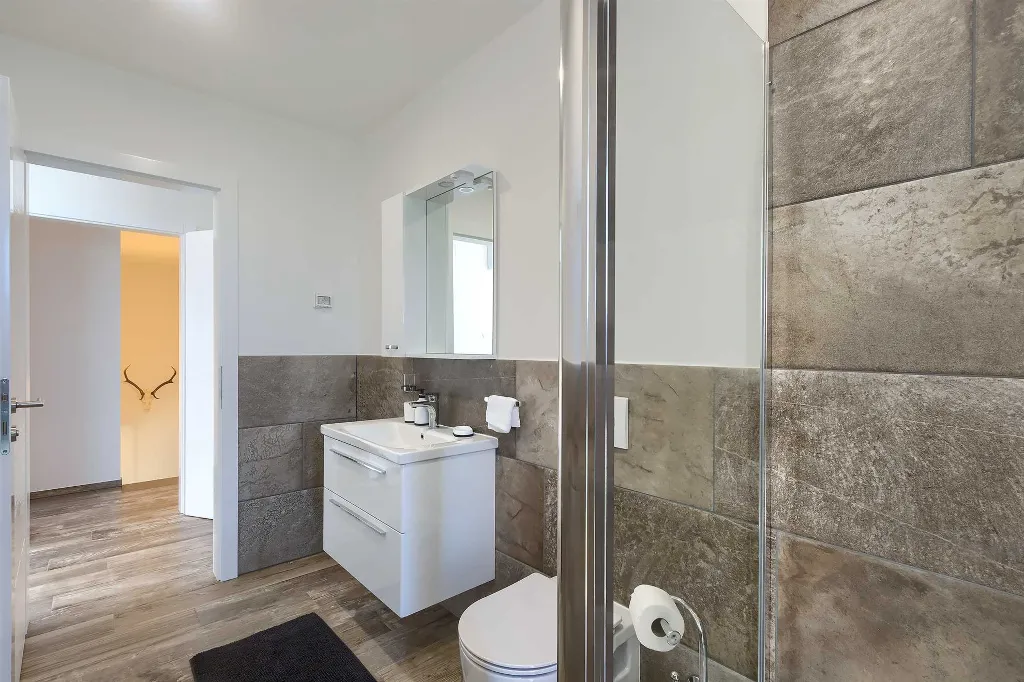 2-Bedroom Apartment in Novigrad for Up to 8