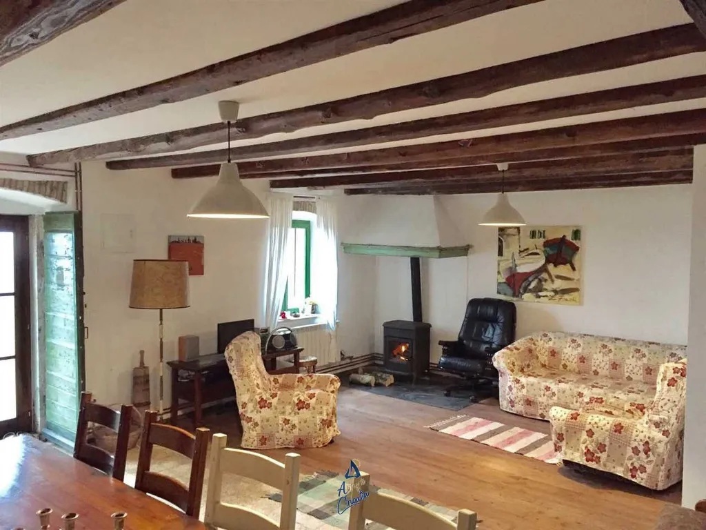 6-Bedroom Villa with Pool and Sauna in Vardica