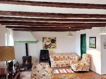 6-Bedroom Villa with Pool and Sauna in Vardica