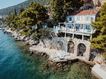 Seafront Villa with Pool in Lozica for 9 Guests