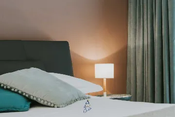 4-Bedroom Villa in Pican for up to 10 Guests