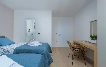 4-Bedroom Villa with Heated Pool in Poreč