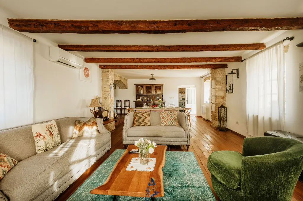 Makovci Villa with Pool for Up to 10 Guests