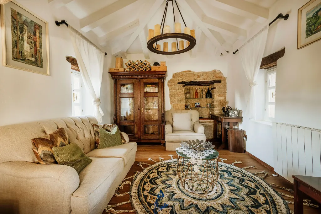 Makovci Villa with Pool for Up to 10 Guests