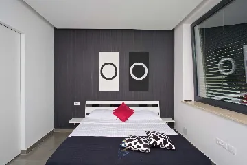 5-Bedroom Villa in Višnjan (Sleeps up to 12)