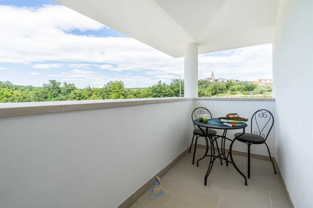 5-Bedroom Villa in Višnjan (Sleeps up to 12)