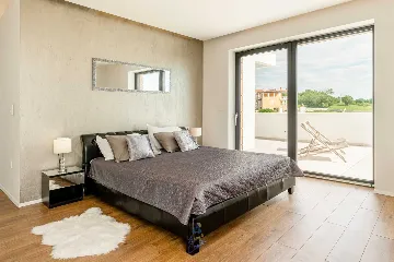 5-Bedroom Villa in Višnjan (Sleeps up to 12)