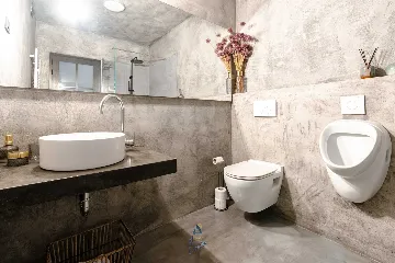 5-Bedroom Villa in Višnjan (Sleeps up to 12)