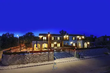 3-Bedroom Villa with Private Pool in Novigrad