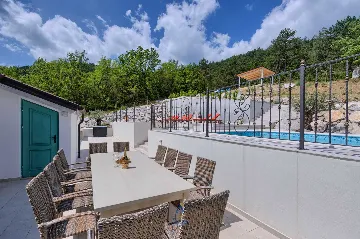 Buzet Villa for 14 Guests with Private Pools