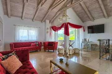 Buzet Villa for 14 Guests with Private Pools