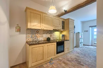 Buzet Villa for 14 Guests with Private Pools