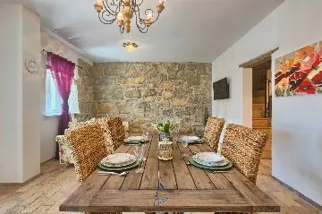 Buzet Villa for 14 Guests with Private Pools