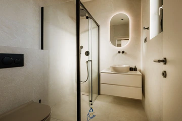 Tar Villa for 6 Guests with Heated Pool