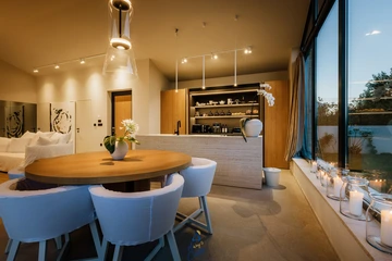 Tar Villa for 6 Guests with Heated Pool