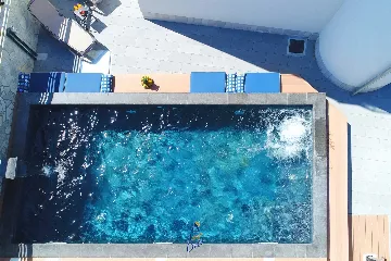 6-Bedroom Villa with Private Pool in Seline