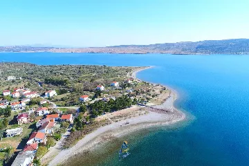 6-Bedroom Villa with Private Pool in Seline