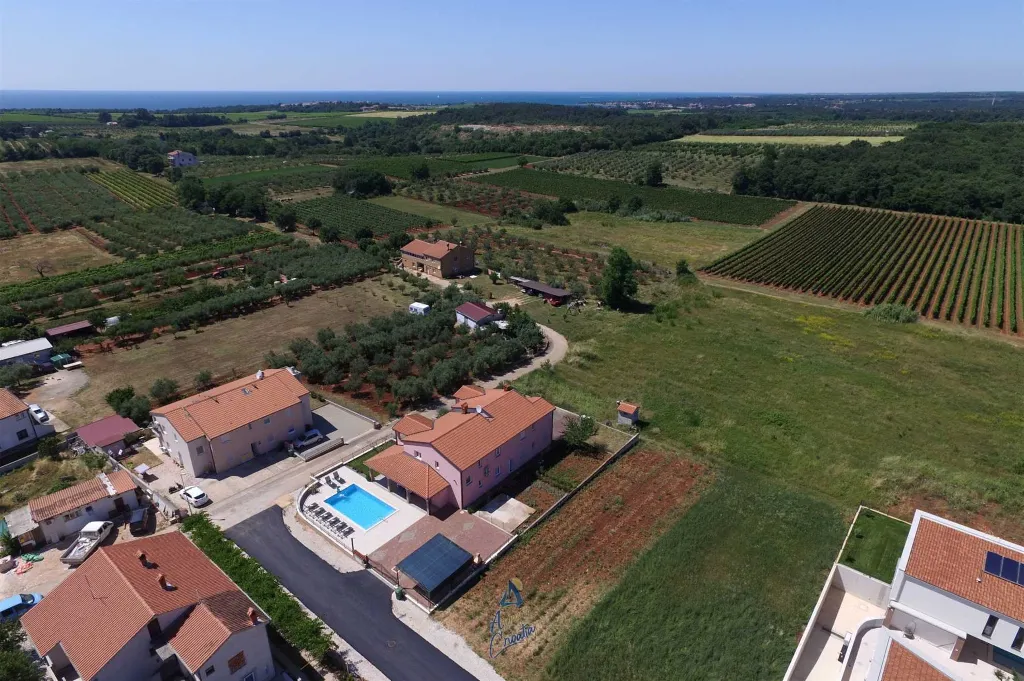 Novigrad Villa with Hydro Massage Pool for 8