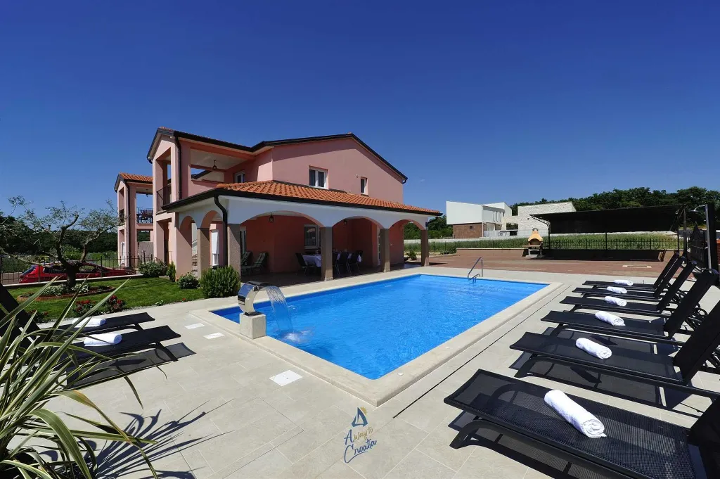 Novigrad Villa with Hydro Massage Pool for 8