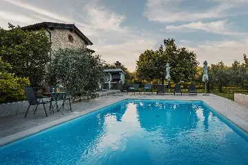 Pool Villa for 6 Guests in Buje, Croatia