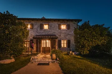 Pool Villa for 6 Guests in Buje, Croatia