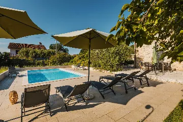 Pool Villa for 6 Guests in Buje, Croatia