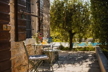 Pool Villa for 6 Guests in Buje, Croatia