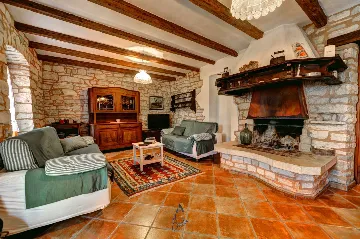 Pool Villa for 6 Guests in Buje, Croatia